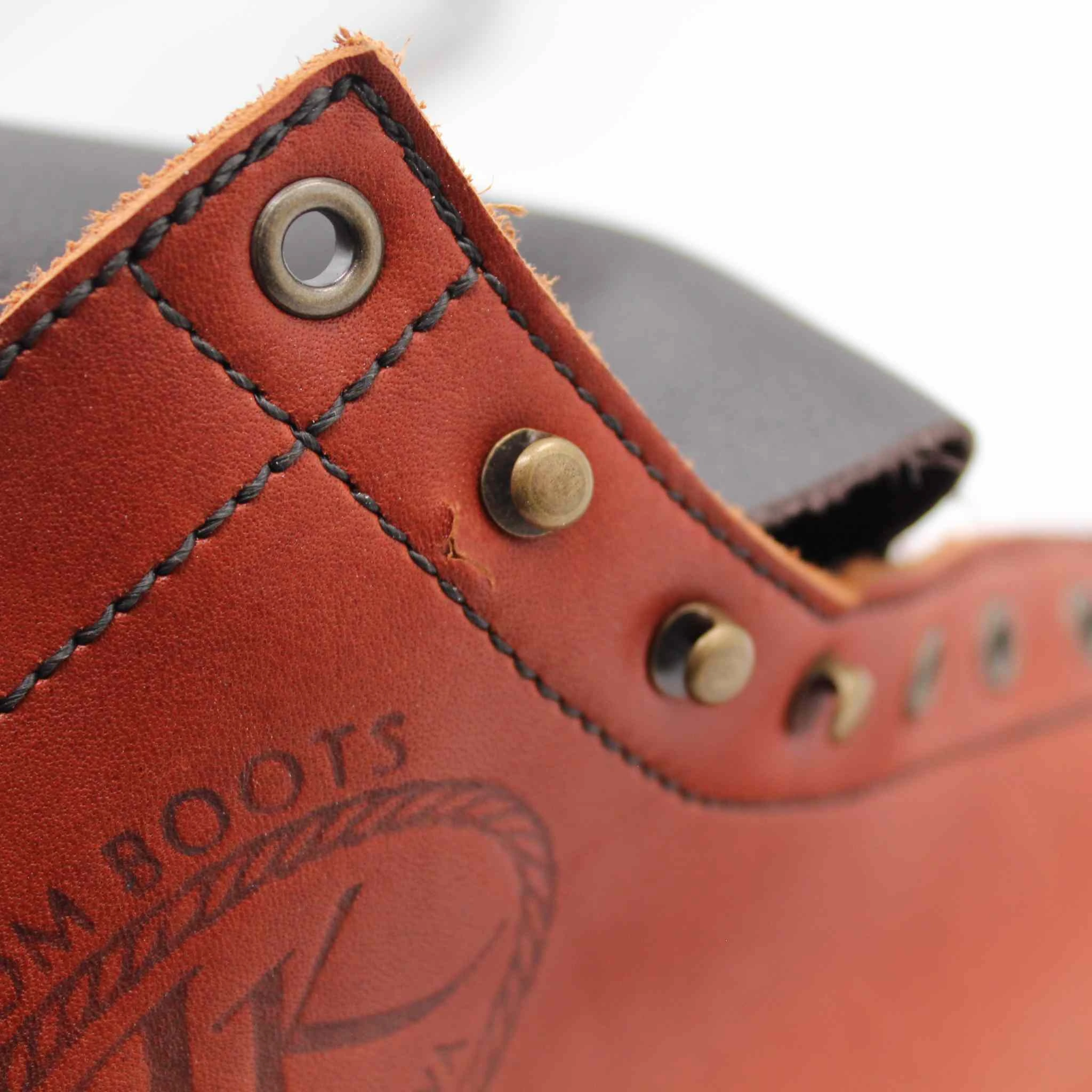 ¡Zapatos perfectos! 300. Diseño único, talla 10.5EE. Comodidad y estilo asegurados. ¡Corre, es tu oportunidad!